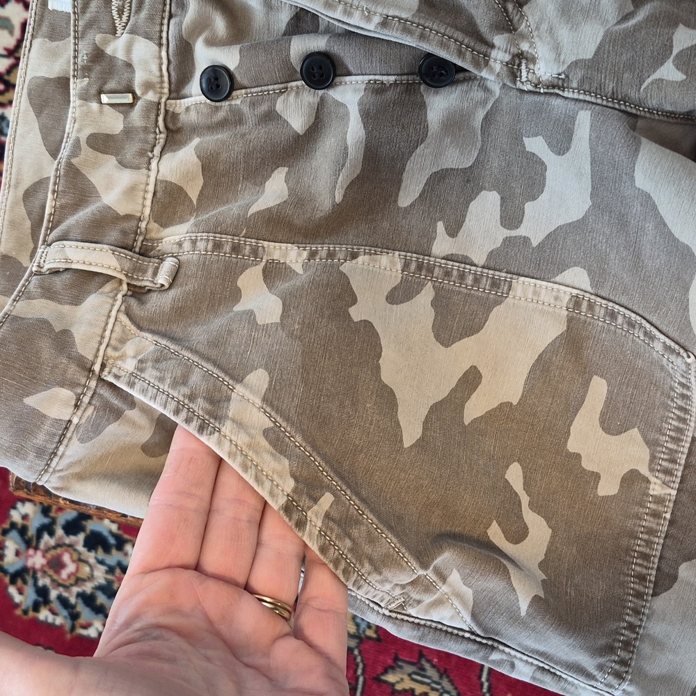 C.O.H.  Camouflage Cargo Pants Tan 26 - Picture 3 of 9
